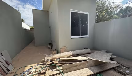 Casa para Venda em Álvares Machado, PARQUE DOS PINHEIROS, 2 dormitórios, 1 banheiro, 1 vaga