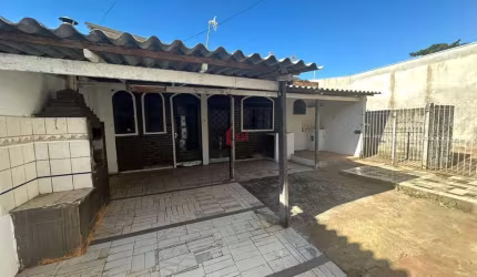 Casa para Venda em Presidente Prudente, SANTANA, 3 dormitórios, 1 banheiro, 2 vagas