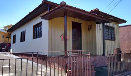 Casa para Venda em Presidente Prudente, VILA RAINHO, 2 dormitórios, 1 banheiro, 3 vagas