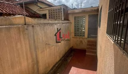 Casa para Venda em Presidente Prudente, VILA MARCONDES, 6 dormitórios, 2 banheiros, 2 vagas