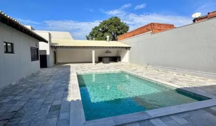 Casa em Condomínio para Locação em Presidente Prudente, Condomínio Residencial Morumbi, 4 dormitórios, 2 suítes, 6 banheiros, 4 vagas