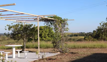 Chácara para Venda em Presidente Prudente, CHACARA BELA VISTA MONTALVÃO, 2 dormitórios, 1 suíte, 2 banheiros, 2 vagas