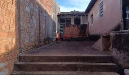 Casa para Venda em Presidente Prudente, ITAPURA II, 2 dormitórios, 1 banheiro, 1 vaga