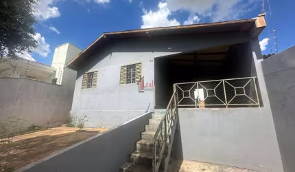 Casa para Venda em Presidente Prudente, COHAB, 3 dormitórios, 1 banheiro, 1 vaga