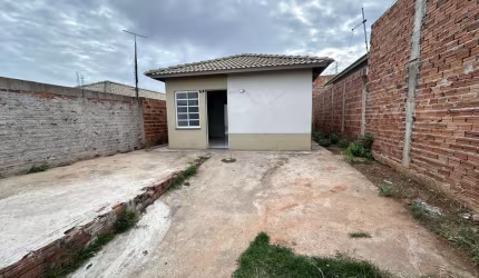 Casa para Venda em Presidente Prudente, VIDA NOVA PACAEMBU, 2 dormitórios, 1 banheiro, 1 vaga