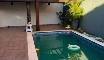 Casa para Venda em Presidente Prudente, ITAPURA II, 3 dormitórios, 1 suíte, 2 banheiros, 2 vagas