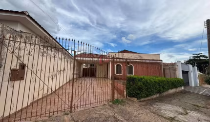 Casa para Venda em Presidente Prudente, PAULISTA, 4 dormitórios, 2 banheiros, 1 vaga