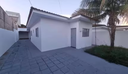 Casa para Venda em Presidente Prudente, GIRASSOIS, 2 dormitórios, 1 banheiro, 1 vaga