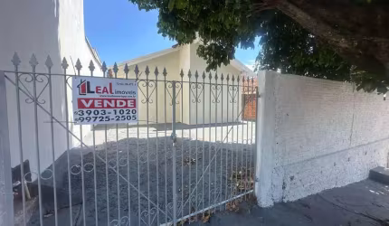 Casa para Venda em Presidente Prudente, ANA JACINTA, 1 dormitório, 1 banheiro, 1 vaga