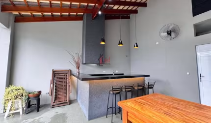 Casa para Venda em Presidente Prudente, AQUINOPOLIS, 3 dormitórios, 1 suíte, 2 banheiros, 2 vagas
