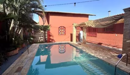 Casa para Locação em Presidente Prudente, AVIAÇÃO, 3 dormitórios, 1 suíte, 4 banheiros, 2 vagas