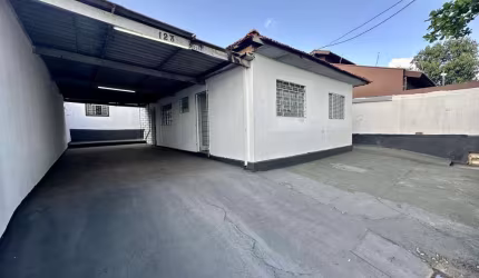 Casa para Locação em Presidente Prudente, JARDIM SÃO DOMINGOS, 3 dormitórios, 2 banheiros, 2 vagas
