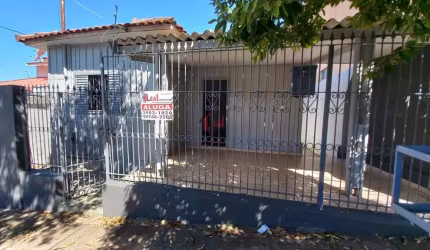 Casa para Locação em Presidente Prudente, SANTA HELENA, 3 dormitórios, 1 banheiro