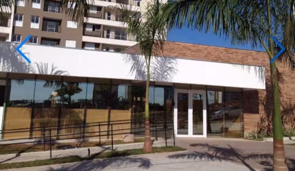 Vendo apartamento com 2 dormitórios (72m² de área útil), sendo uma suíte no Cond. Alvorada.