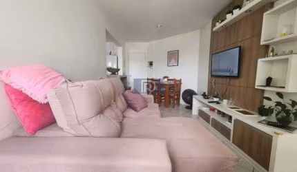 Apartamento 02 dormitórios 01 vaga de garagem em ótima localização no bairro: Areias - São José