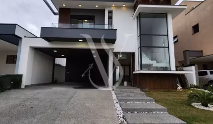 Casa Moderna - Sobrado Com 03 Dormitórios Sendo 01 Suíte + Piscina