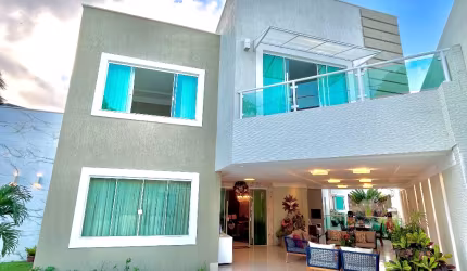 Excelente e Luxuosa casa duplex no Cond. Green Woods