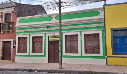 Casa histórica à venda no coração de Olinda!