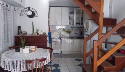CASA SOBRADO COM 3 DORMITÓRIOS/QUARTOS NO BAIRRO TERESÓPOLIS/PORTO ALEGRE R$ 350.000,00