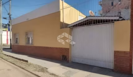 CASA COM 2 DORMITÓRIOS/QUARTOS A VENDA EM BAGÉ - RIO GRANDE DO SUL NO VALOR DE R$ 395.000,00