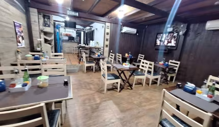 VENDO PONTO DE RESTAURANTE, PIZZARIA,  LANCHONETE  NO BAIRRO INGLESES - FLORIANÓPOLIS R$ 110.000,00