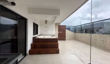 COBERTURA À VENDA 3 DORMITÓRIOS COM VISTA PARA O MAR E SERRA EM BERTIOGA/SP