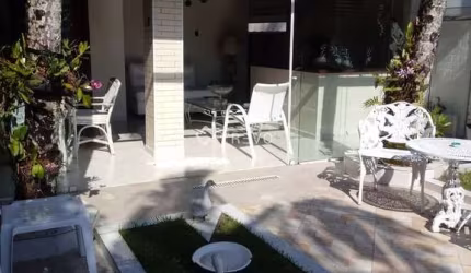 CASA 4 DORMITÓRIOS À VENDA EM  EM BERTIOGA/SP