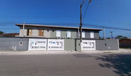 CASA NOVA COM DUAS SUÍTES A 500 METROS DA PRAIA