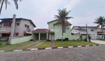 CASA À VENDA 3 DORMITÓRIOS, 3 BANHEIROS, 5 VAGAS, 529 m² POR R$ 1.250.000