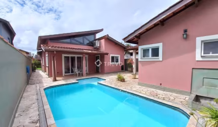 CASA EM CONDOMÍNIO FECHADO PARA LOCAÇÃO ANUAL EM BERTIOGA/SP