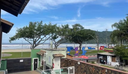 SOBRADO EM VILLAGIO EM FRENTE AO MAR À VENDA 2 SUÍTES/1 VAGA EM BERTIOGA/SP