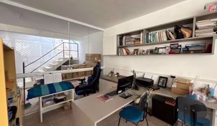 Casa para Venda em Vinhedo, Centro, 3 dormitórios, 2 suítes, 3 banheiros, 2 vagas