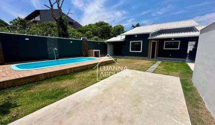 Casa à venda em Itaipuaçu, com 3 dormitórios, 130 m² por R$ 790.000 - Jardim Atlântico Oeste) - Maricá/RJ