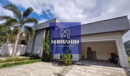Casa de 4 quartos com piscina e área gourmet em condomínio de luxo Rio da Prata Cpo. Grande RJ