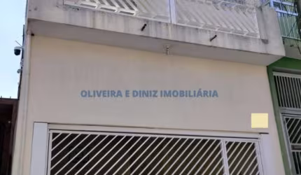 Sobrado em Osasco, bairro Jardim Elvira, 204,81m², 3 quartos, 1 suíte, sala, cozinha, 2 vagas de garagem