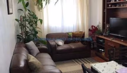 Apartamento 2 Dormitórios,2 WC, 1 Vaga - IPTU Isento - Próximo ao Shopping Continental