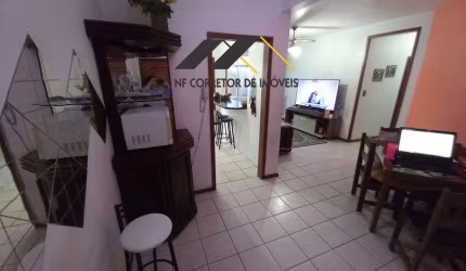 Apto. 2 Quartos com Garagem - Campinas - São José - SC