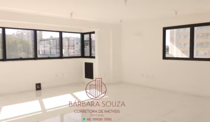Sala ampla - ótima localização- Coqueiros - FLORIANÓPOLIS