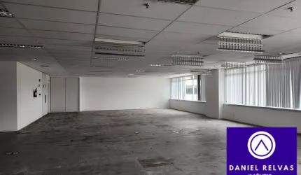 Conjunto Comercial ,Meia Laje, no Centro Administrativo Rio Negro,