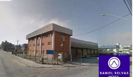 Galpão com 2.477 m² A/C Para Locação  no Jardim Belval, Barueri