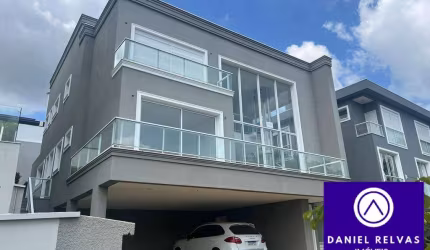 Casa com 430 m² A/C à Venda no Burle Max, Alphaville