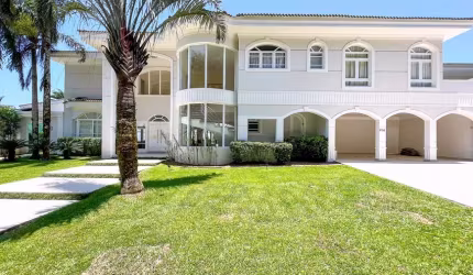 Casa de Condomínio com 6 Quartos e 8 banheiros locação, 613 m² por R$ 19,000,00
