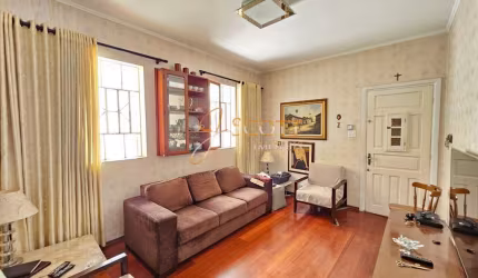 Excelente casa Térrea a venda no miolo do Campo Belo- Residencial ou Comercial