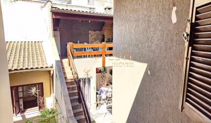 Sobrado a venda em rua de lazer no Jardim Marajoara