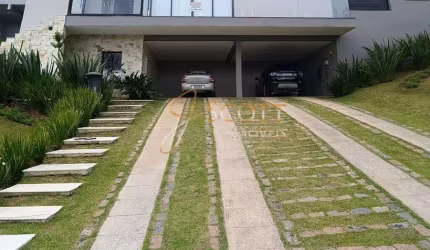 Moderna casa de Alto Padrão em São Roque!