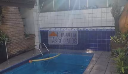 Casa com 3 dorms, Marapé, Santos - R$ 1.35 mi, Cod: 414