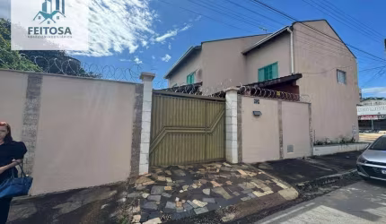 Sobrado com 5 dormitórios à venda, 343 m² por R$ 720.000,00 - Jardim Marques de Abreu - Goiânia/GO