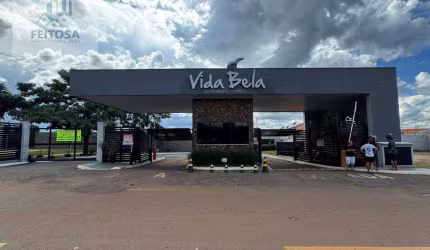 Casa cond. 2/4 Com Suíte, Garagem e área  de serviço, Lazer  completo.