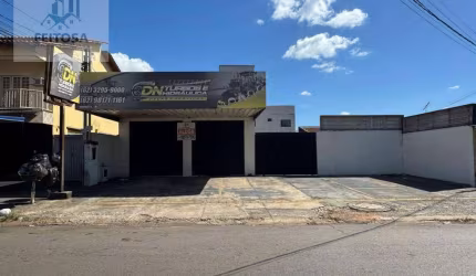 Galpão para alugar, 300 m² por R$ 4.300,00/mês - Parque Oeste Industrial - Goiânia/GO