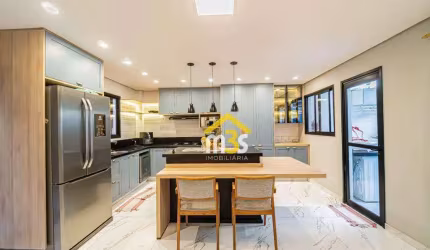 Casa com 3 dormitórios à venda, 124 m² por R$ 550.000,00 - Jardim Petrópolis - Cotia/SP